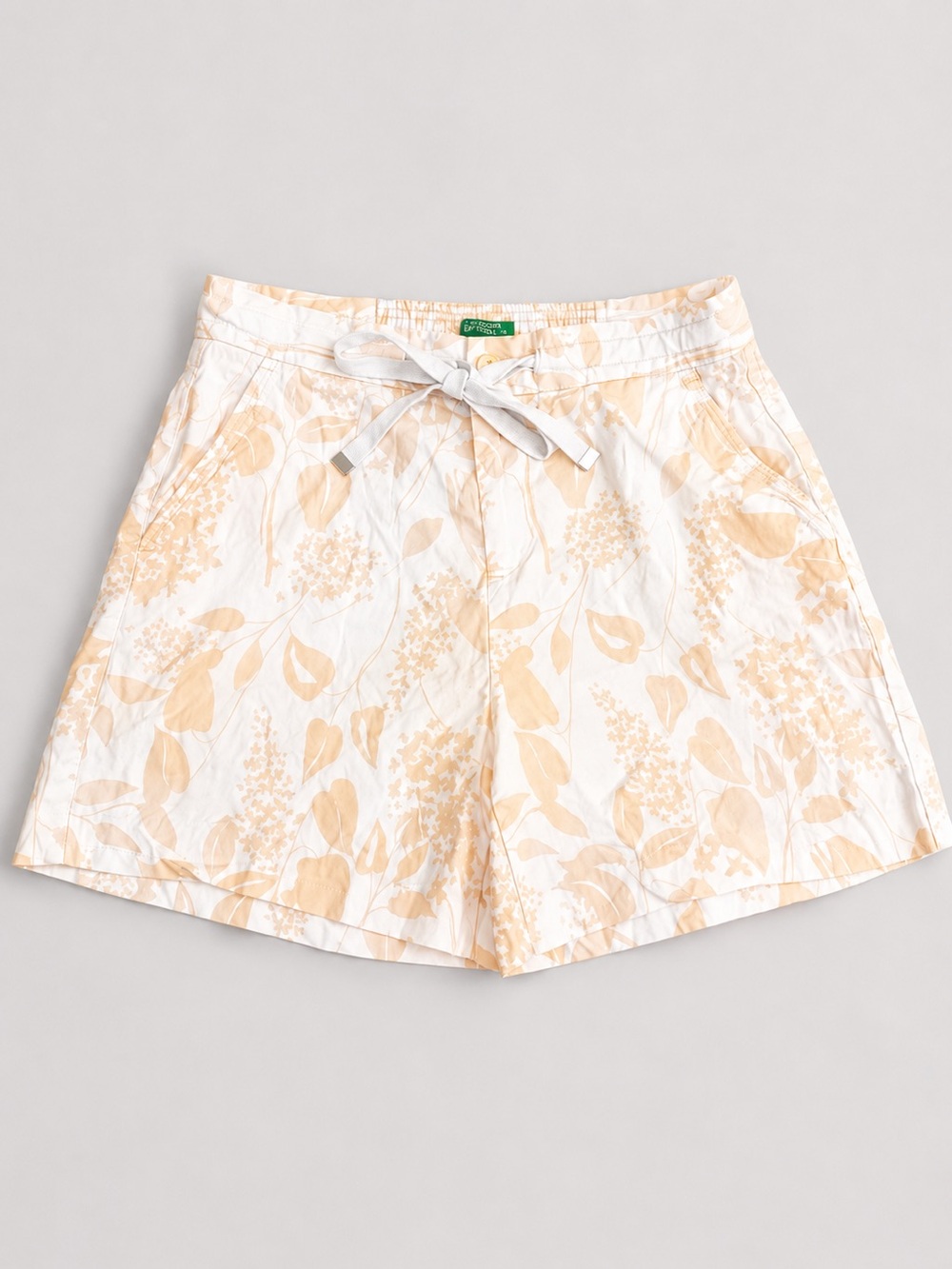 United Colors of Benetton‎  Lyocell Drawstring Shorts Medium Coastal Cottagecore
